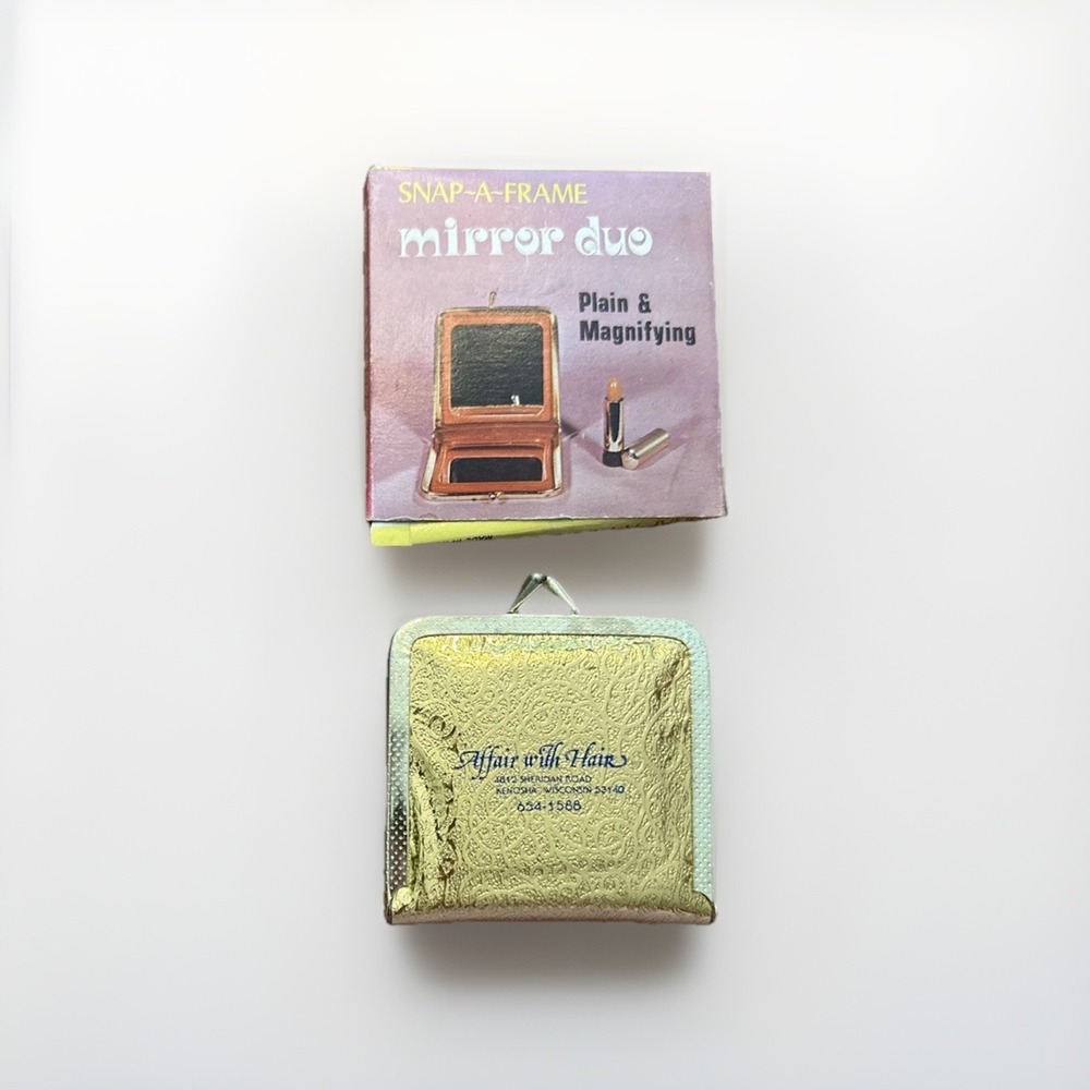 Vtg Snap-A-Frame Mirror Purse Duo 1970s Gold Lame Plain And Magnifying *Advert**